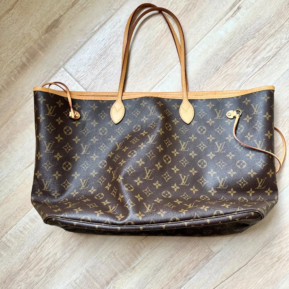 Authentic  Louis Vuitton Monogram M40990 Neverfull Gm Tote